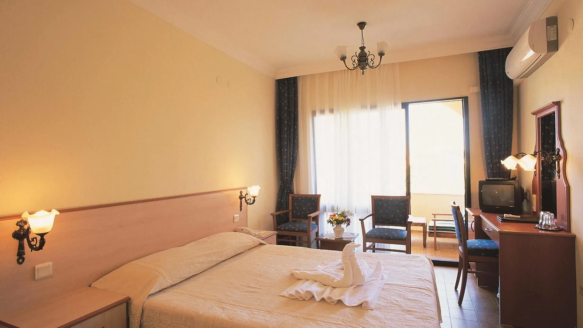 Dogan Paradise Beach Özdere